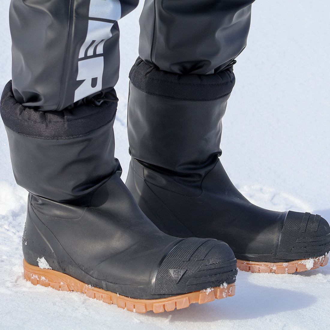 コールドワーカー CW－60 ｜ -60℃対応の冷凍庫用長靴 – 弘進ゴム